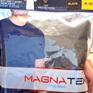 Magnatek Mens Size M Black Short Sleeve crew Neck Cool Wear T-Shirt💫
